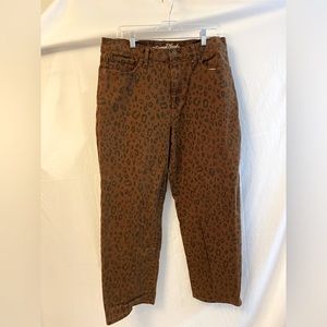 Universal thread leopard high rise jeans